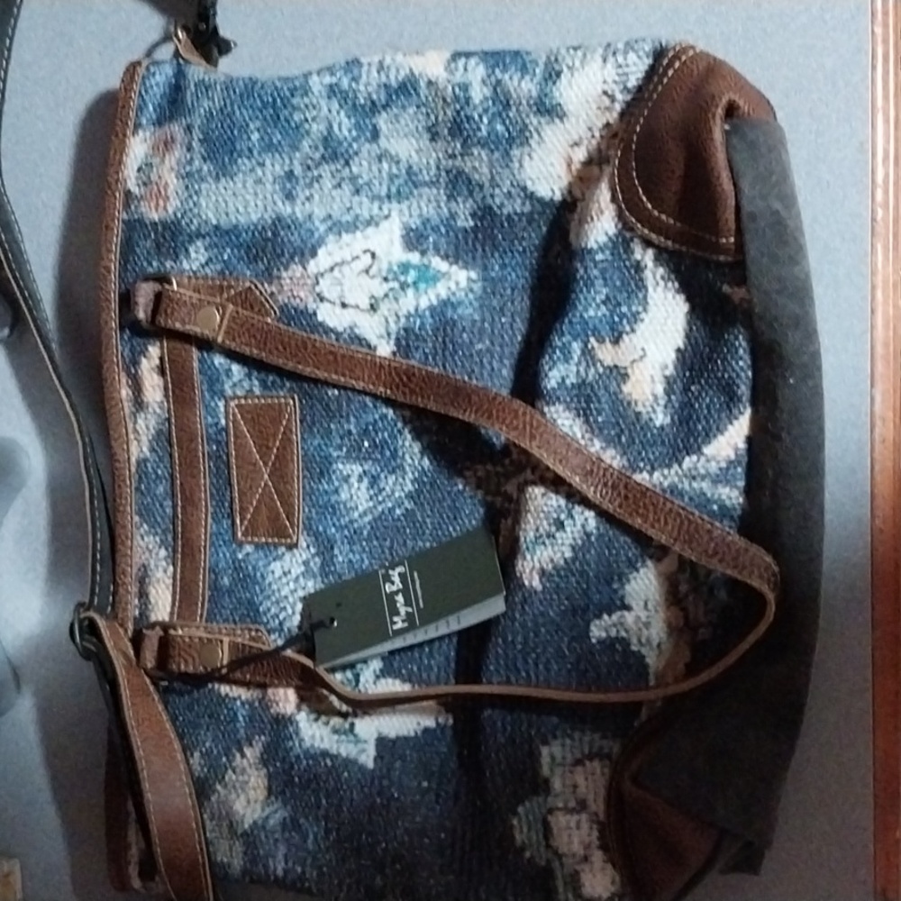 NWT Myra Satchel